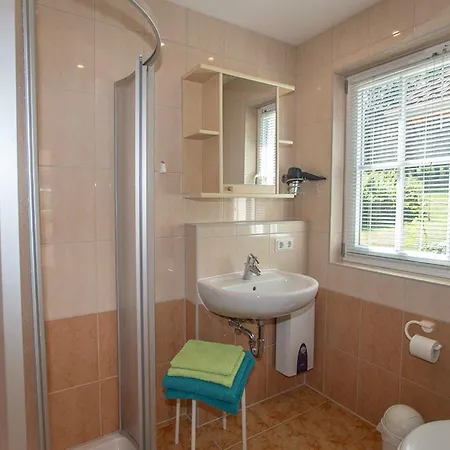 Boddenhus Holiday home *